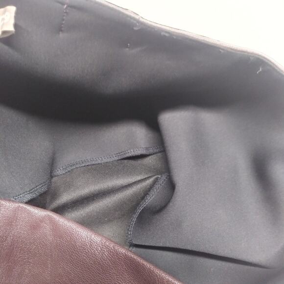 Tractr Maroon Brown Faux Leather Leggings Fall Classic Size 8/29 - Picture 8 of 8